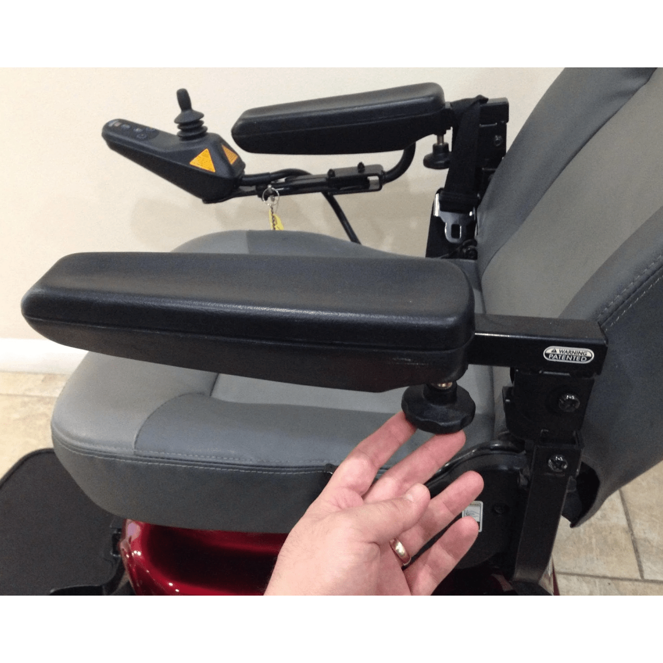 Shoprider Streamer Sport Mid-Size Electric Power Chair 888WA Wheelchairs Shoprider   